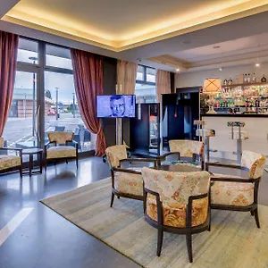 Western Expo Hotel